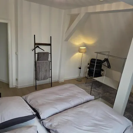 Appartement Wunderschoenes Loft, Lage Und Ruhig, Frisch Saniert, Hamelin